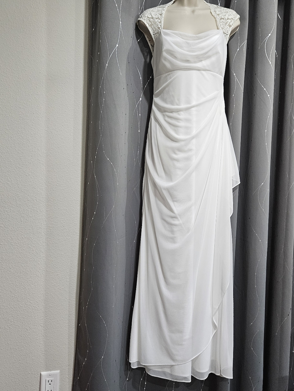 Elegant White Cascade Evening Dress with Lace Cap Sleeves